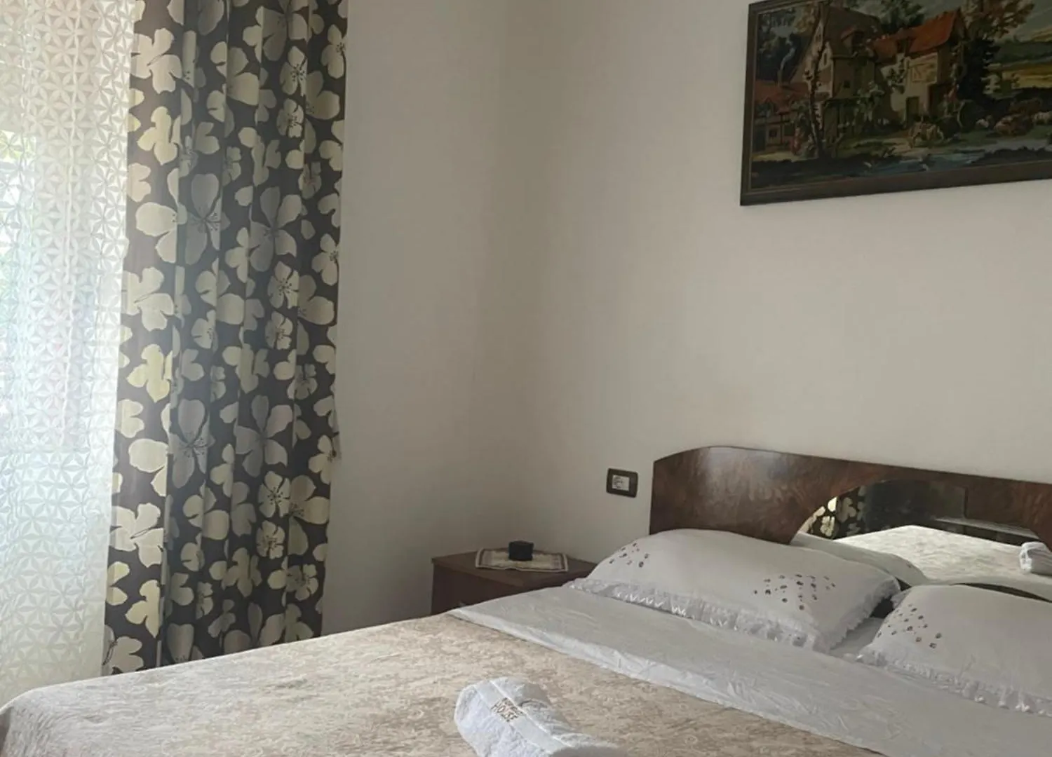 Riza Guest House Puke Albania